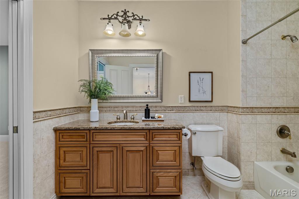 279 Greycliff Bluff Drive