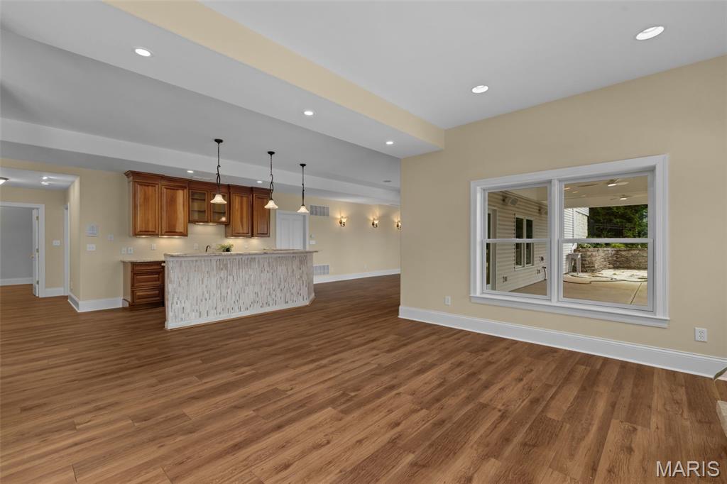 279 Greycliff Bluff Drive