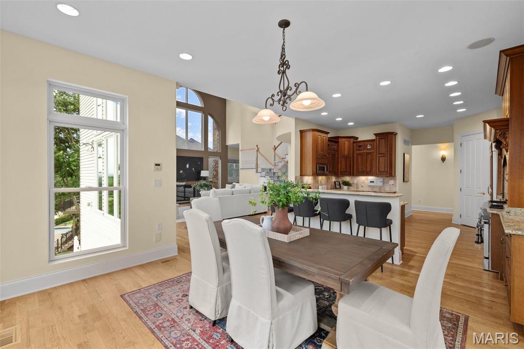 279 Greycliff Bluff Drive