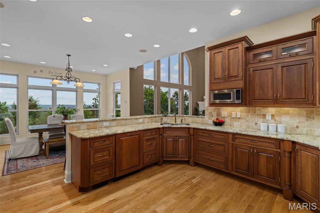 279 Greycliff Bluff Drive