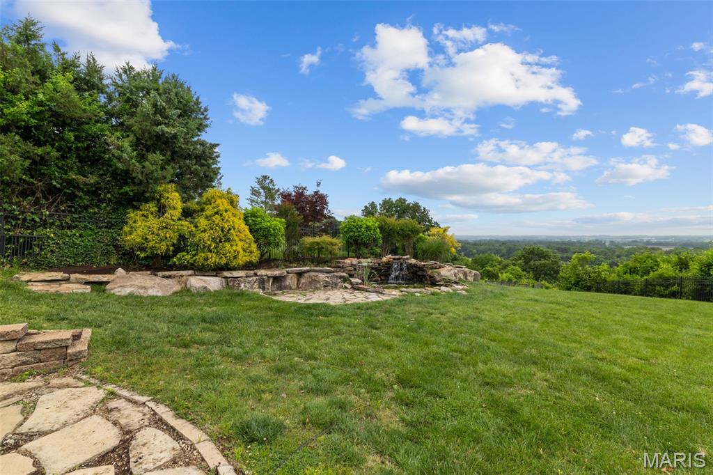 279 Greycliff Bluff Drive