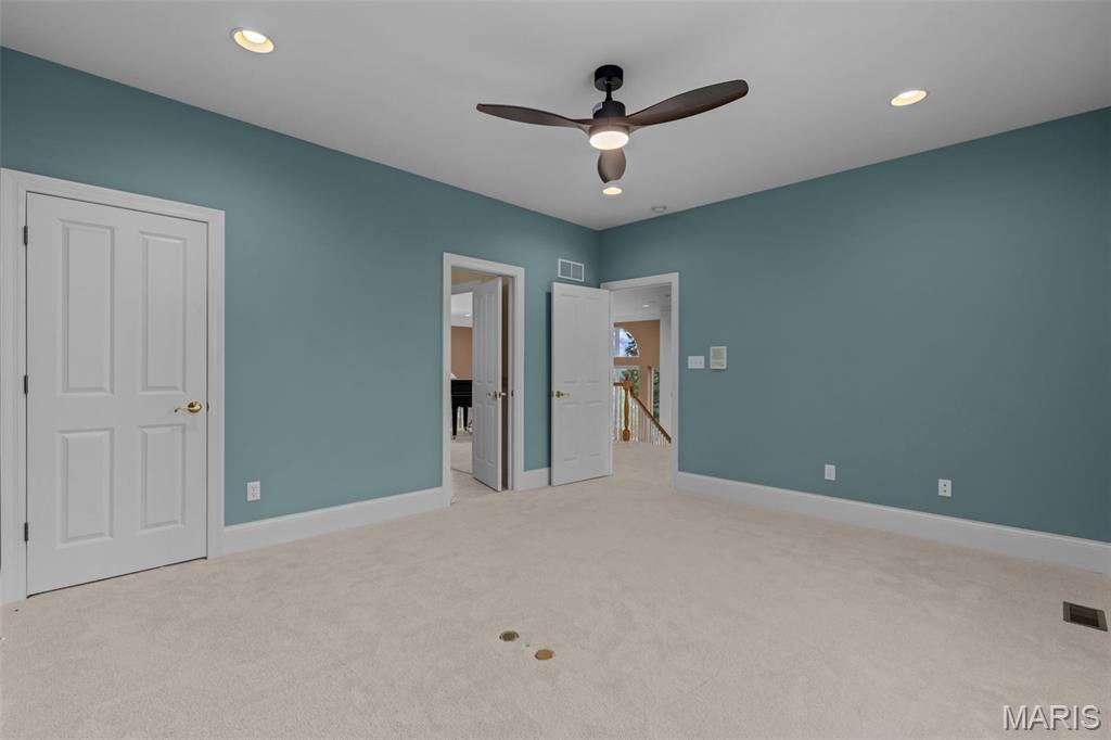 279 Greycliff Bluff Drive