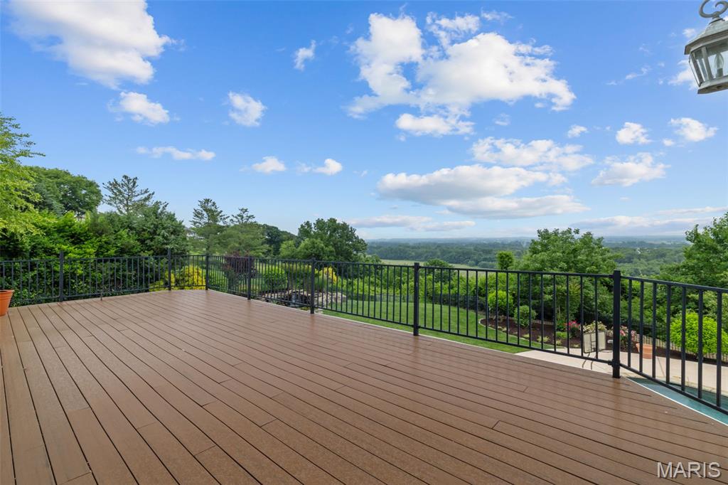279 Greycliff Bluff Drive