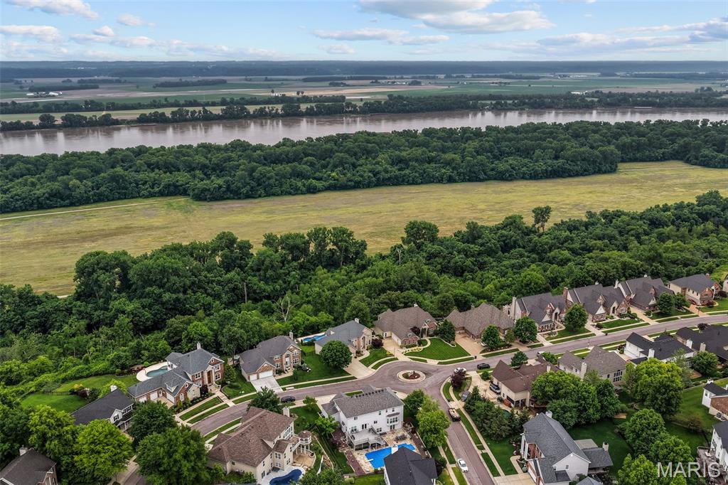 279 Greycliff Bluff Drive