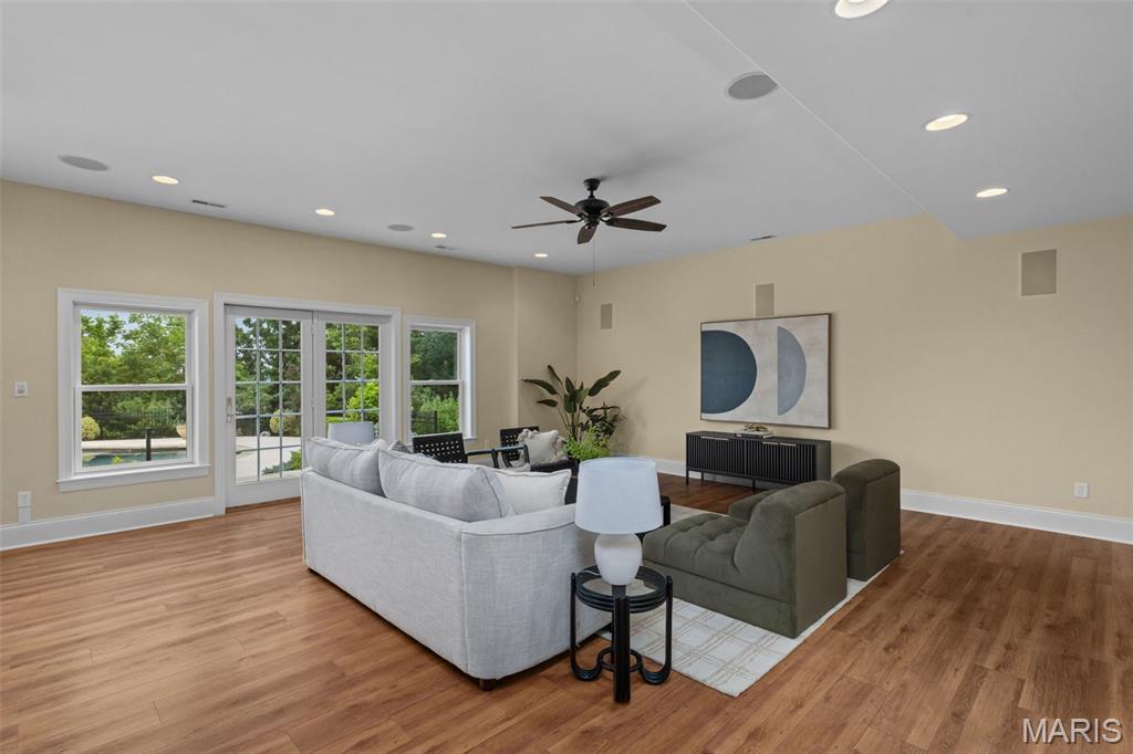 279 Greycliff Bluff Drive