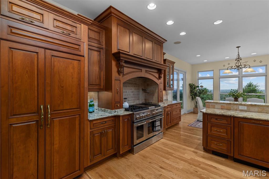 279 Greycliff Bluff Drive