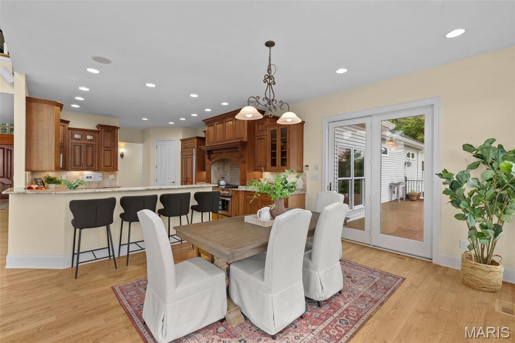 279 Greycliff Bluff Drive