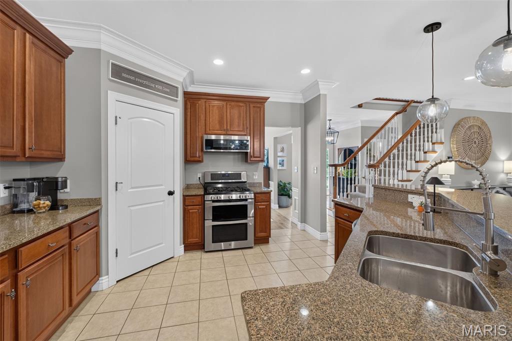 5657 Banez Drive