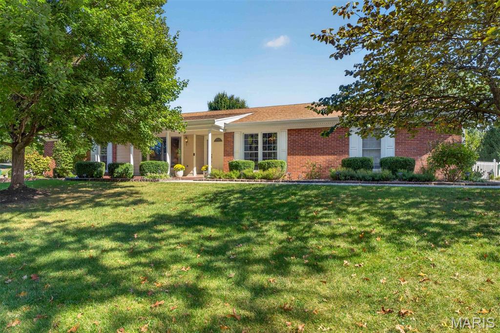 1584 Foxleigh Court