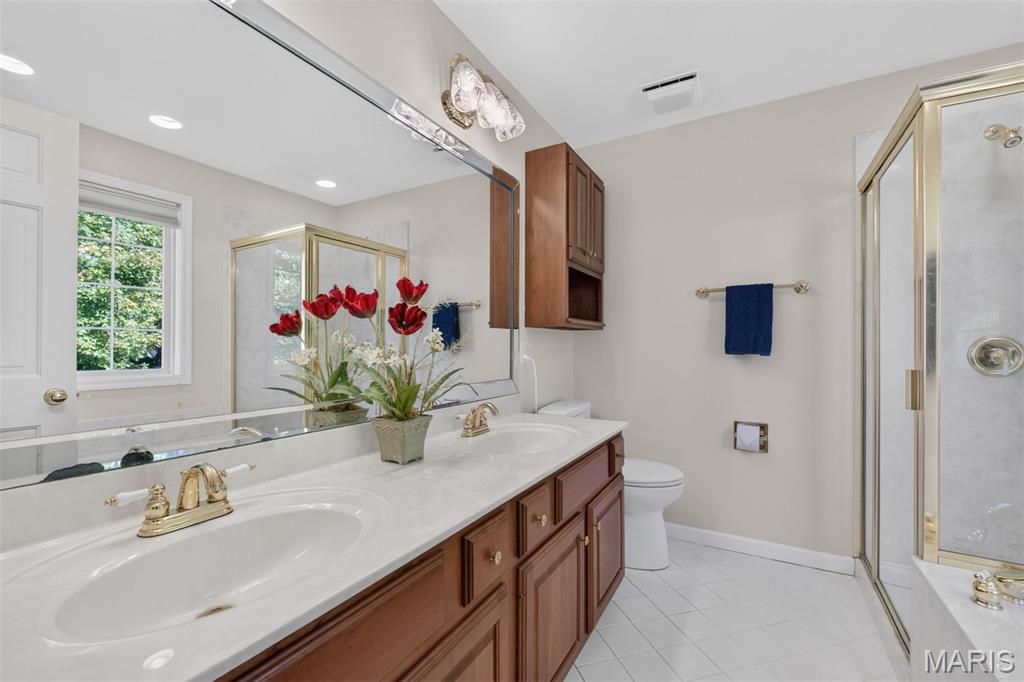 1584 Foxleigh Court