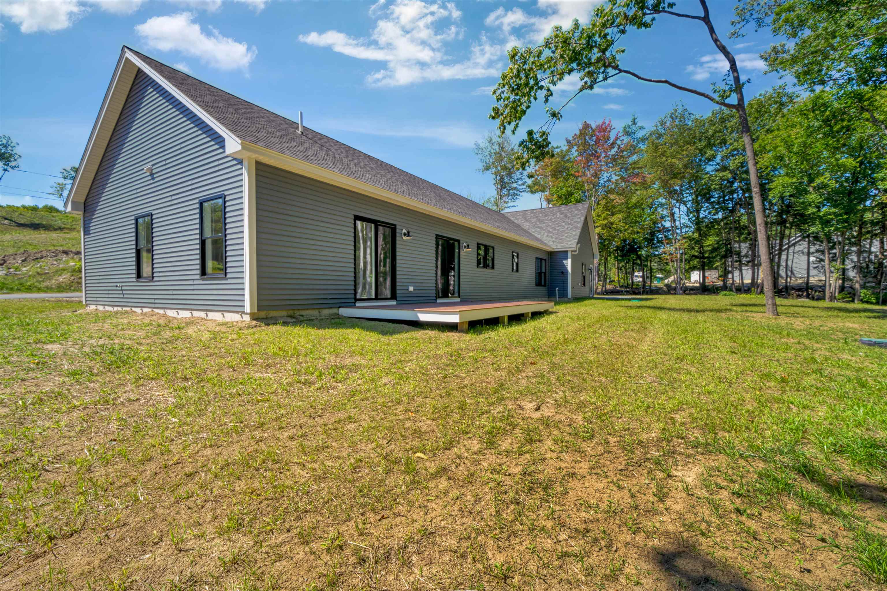 8 Greenwood Lane