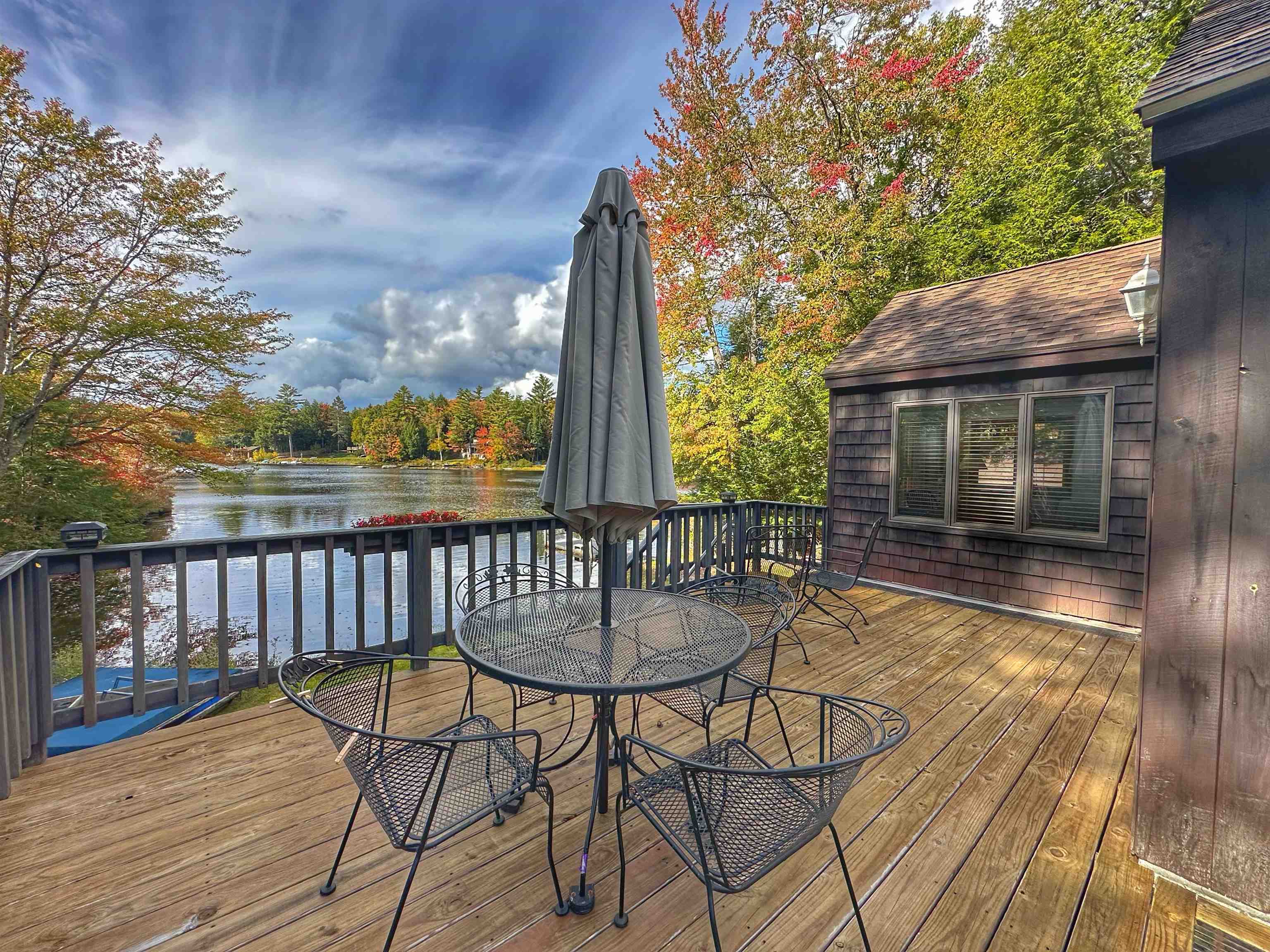 13 Lakeside Drive