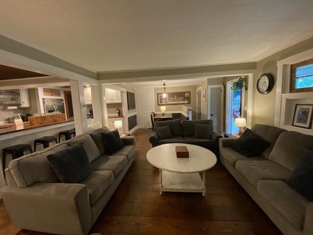 33 Newbury Heights Road