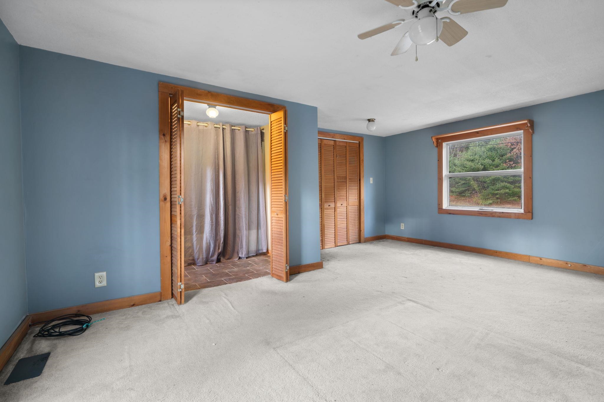 72 Ayers Road