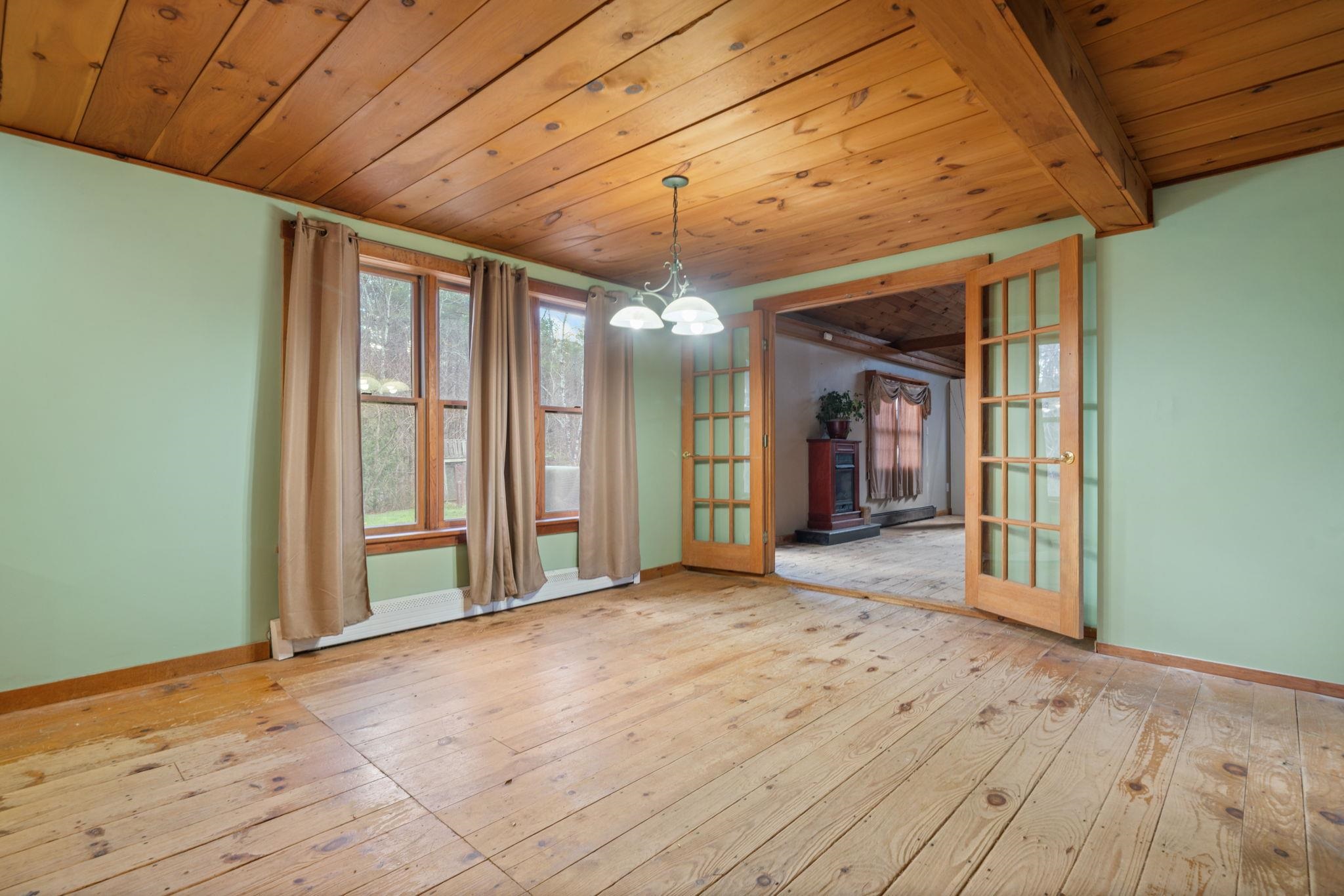 72 Ayers Road