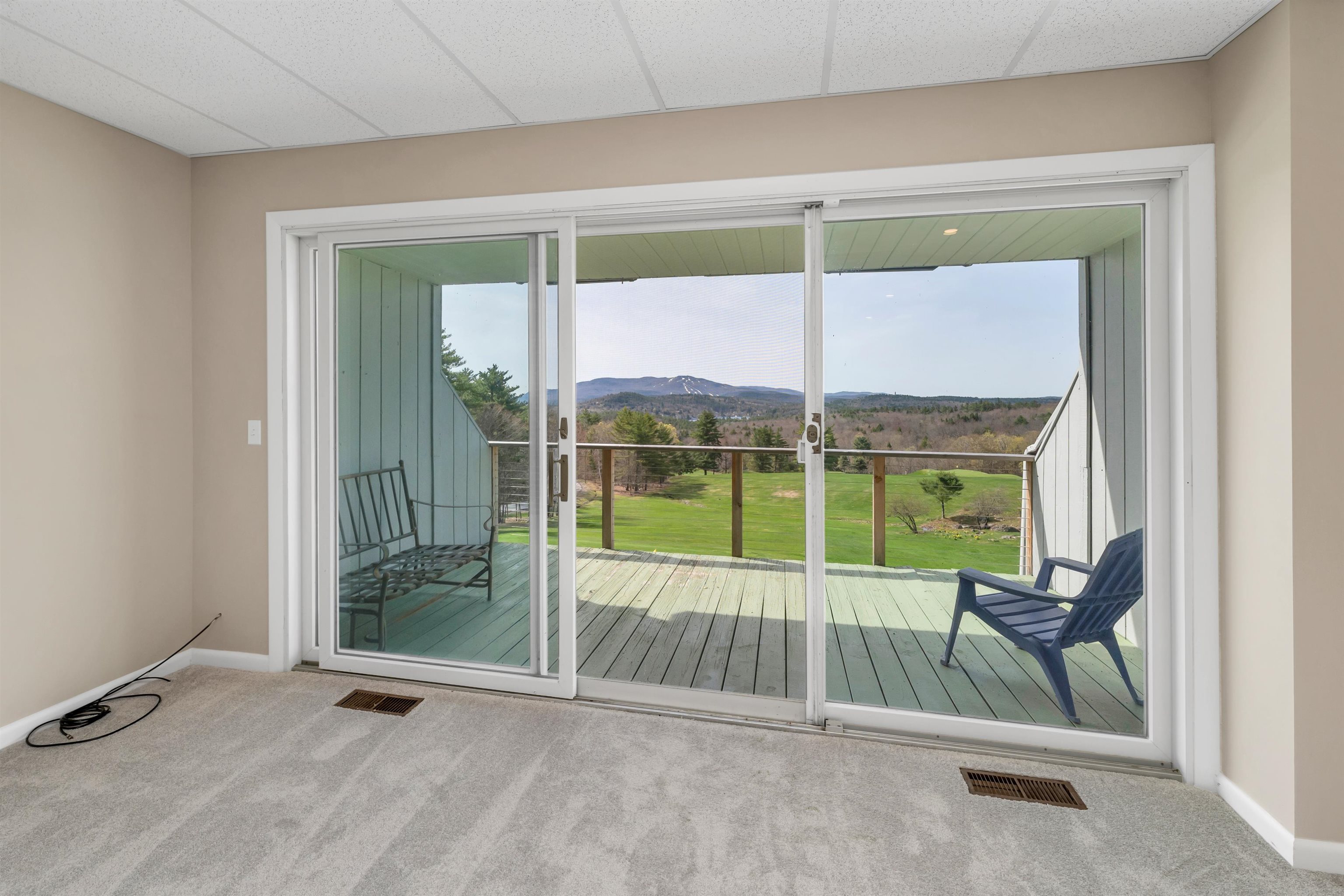 76 Tonset Slope