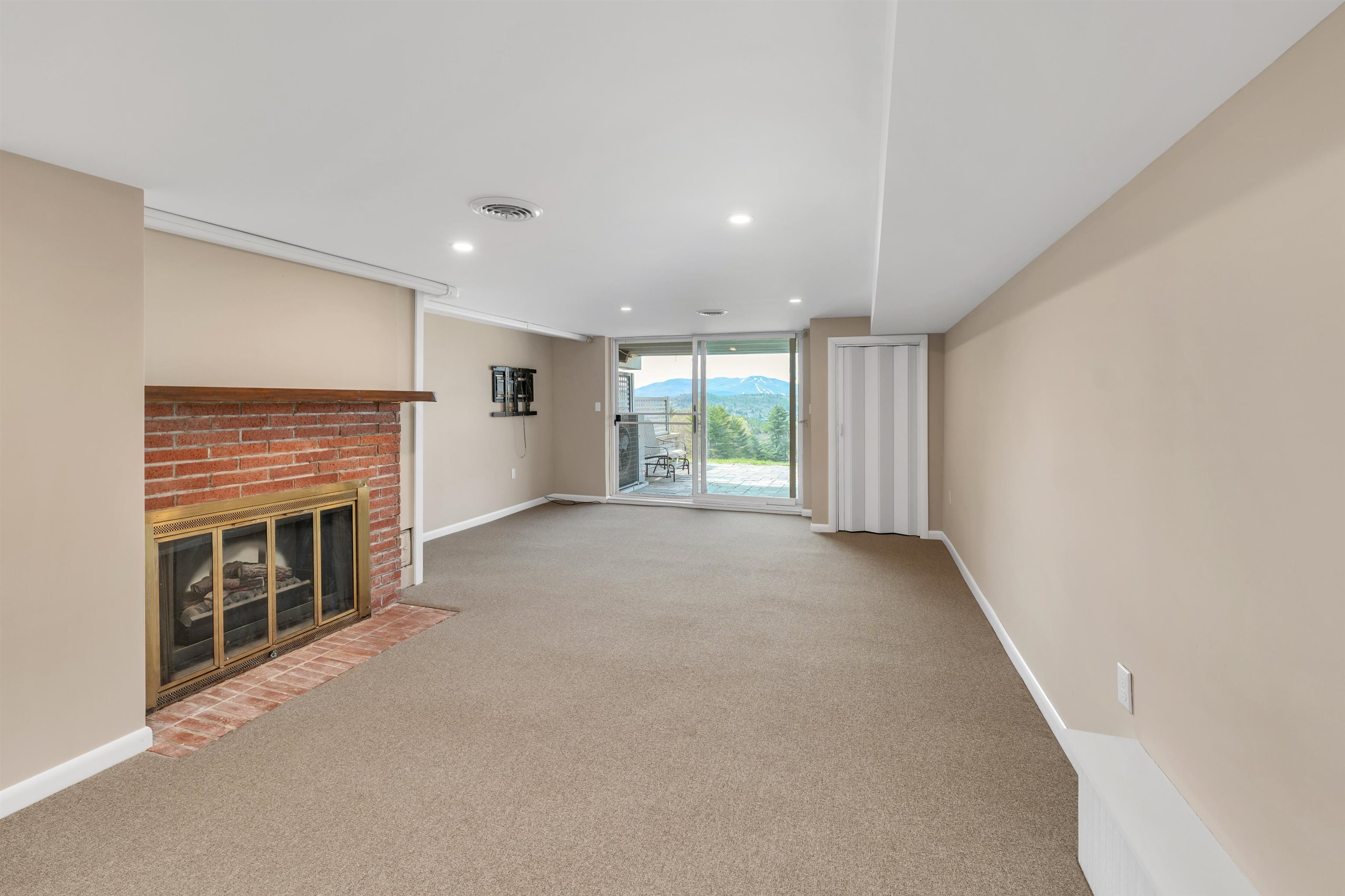 76 Tonset Slope