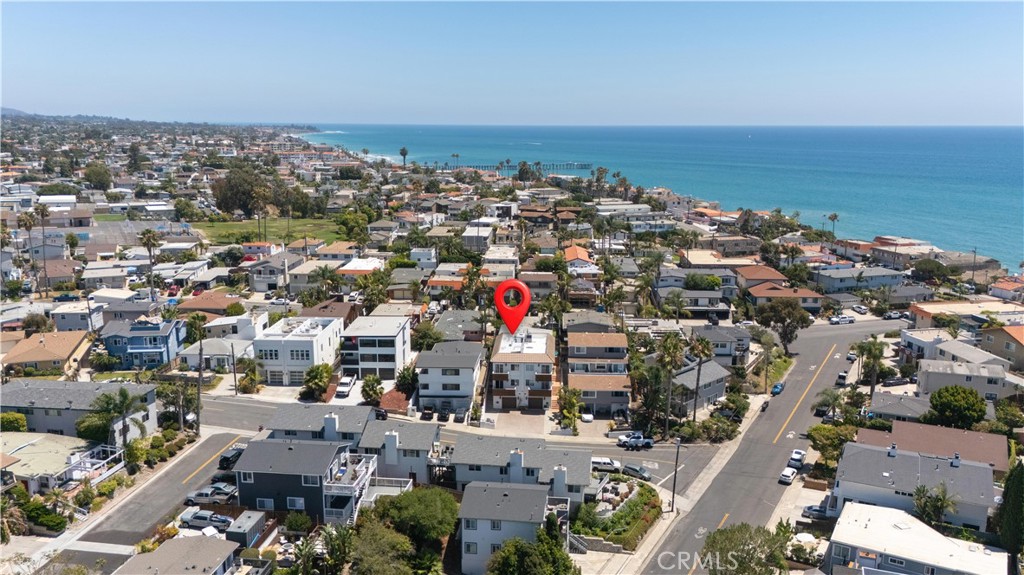 225 Avenida De La Grulla A