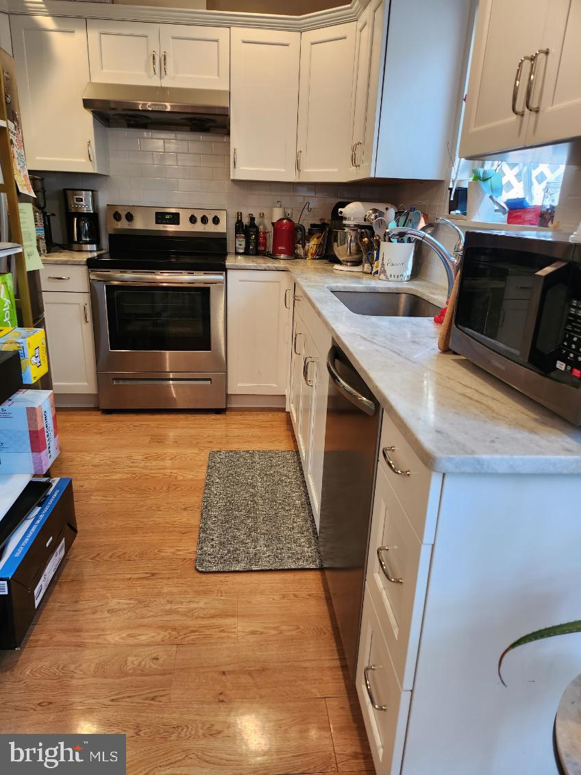 93 William Patterson Ct