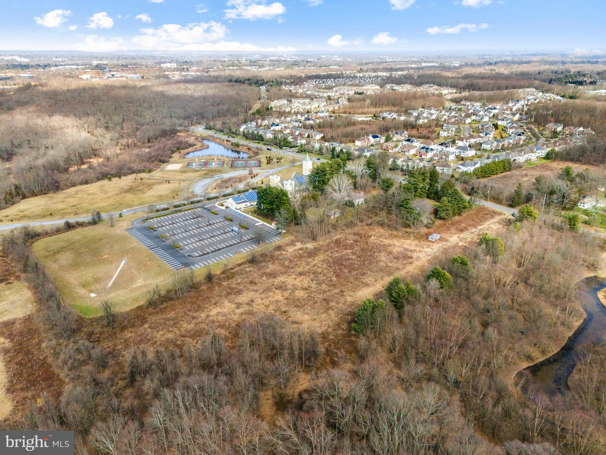 555 Meadow Rd