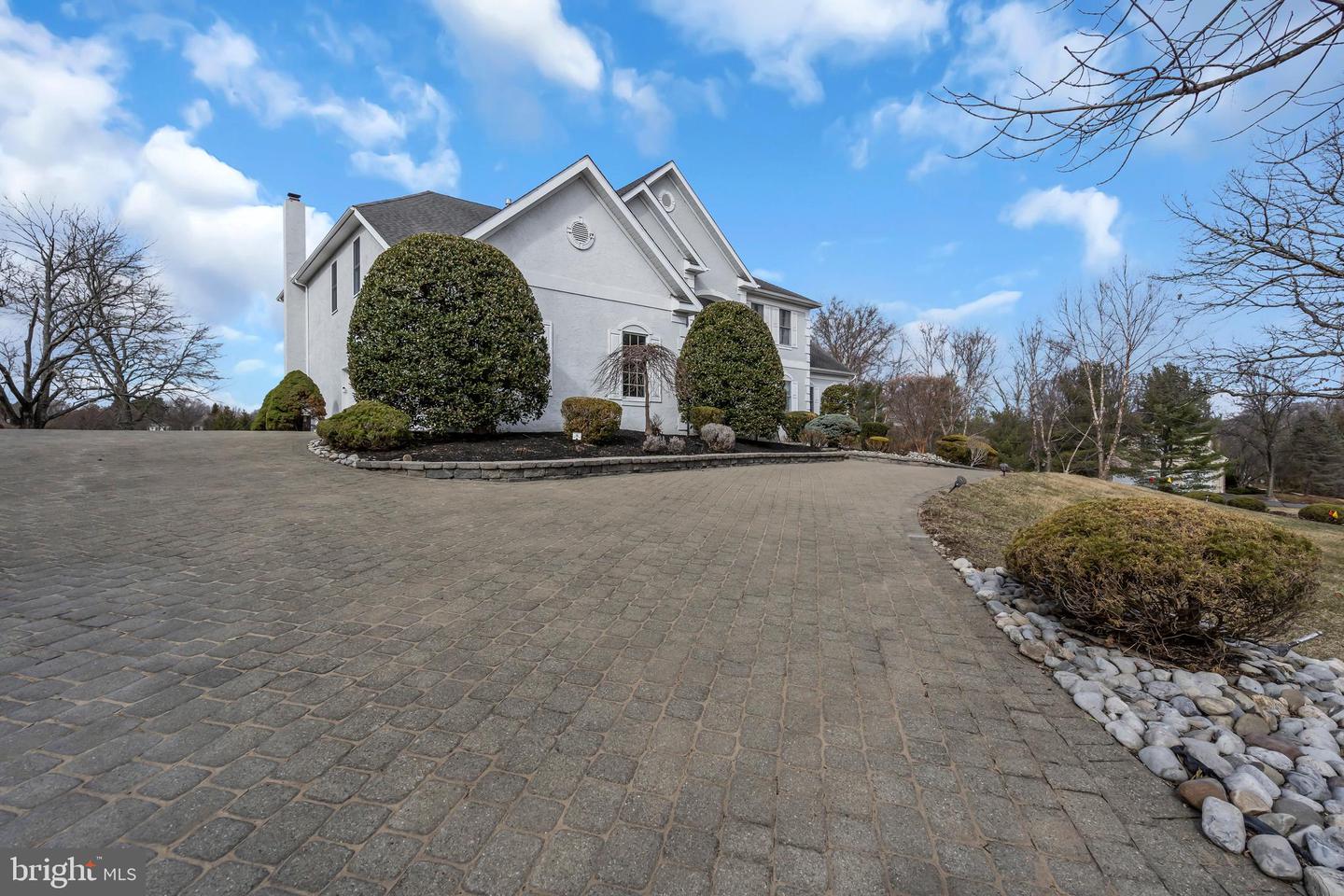 317 Christopher Dr