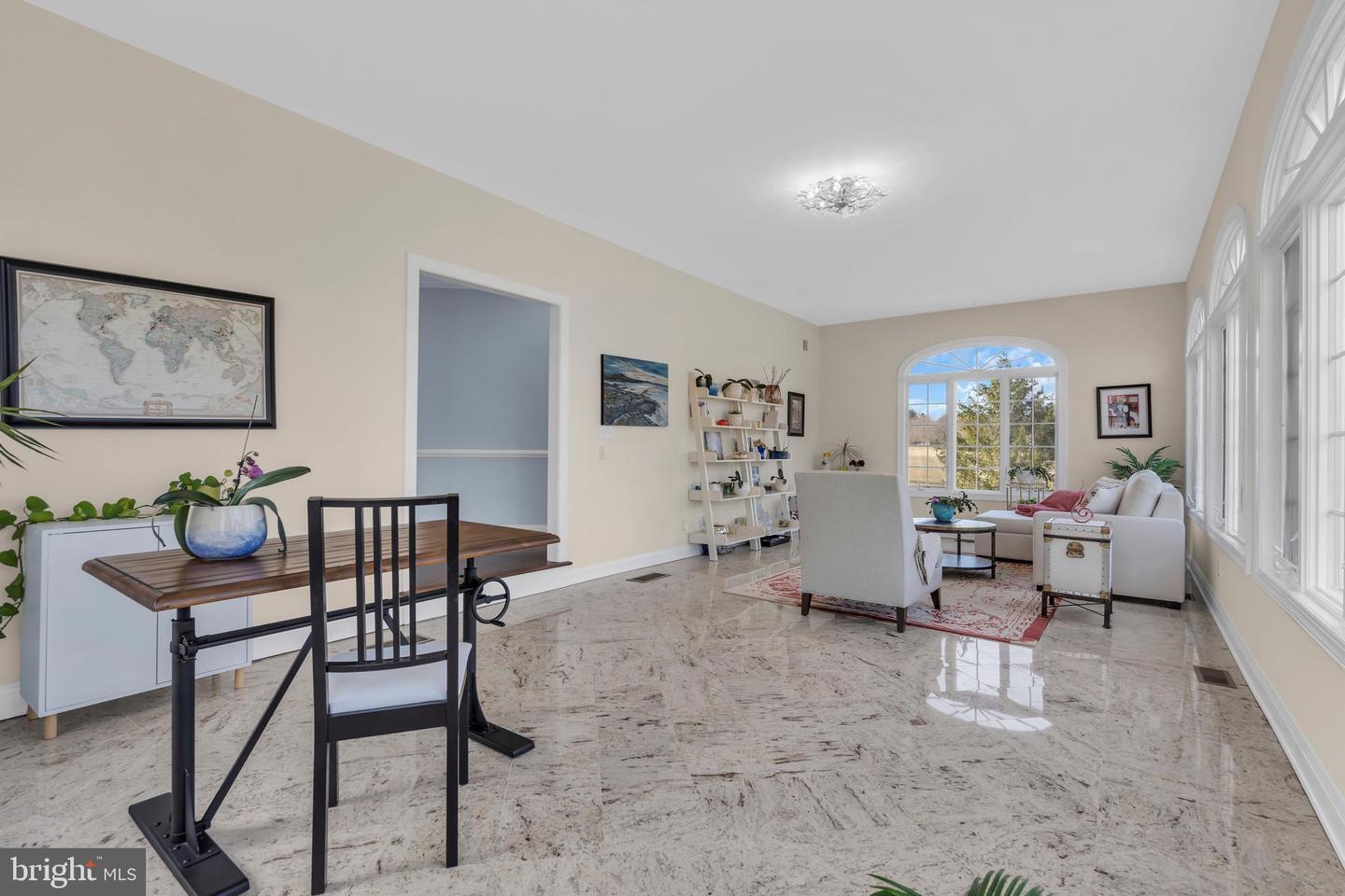 317 Christopher Dr