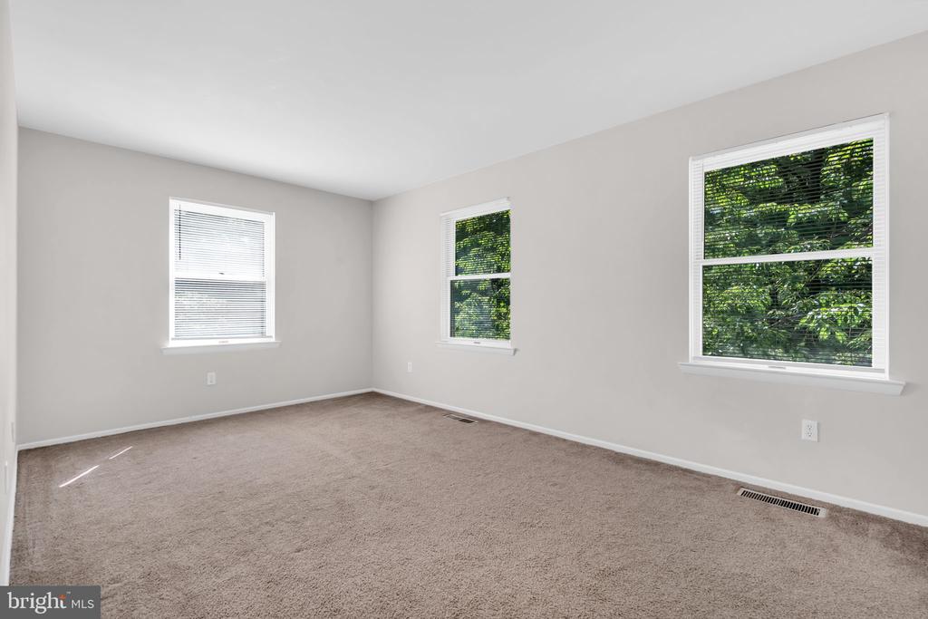 93 WILLIAM PATTERSON COURT