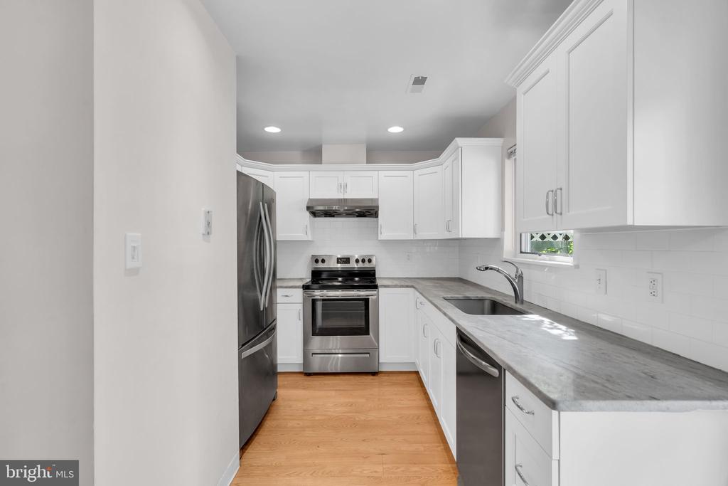 93 WILLIAM PATTERSON COURT