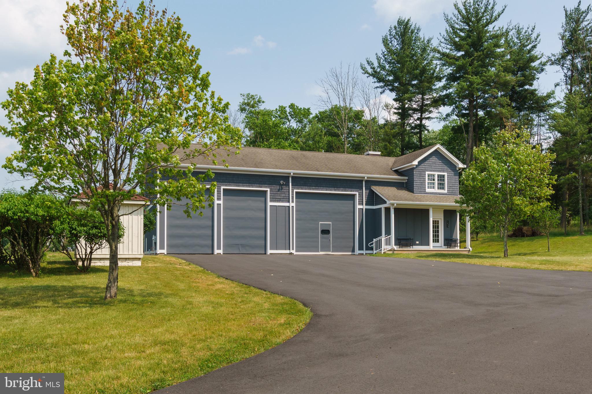 1459 Great Rd