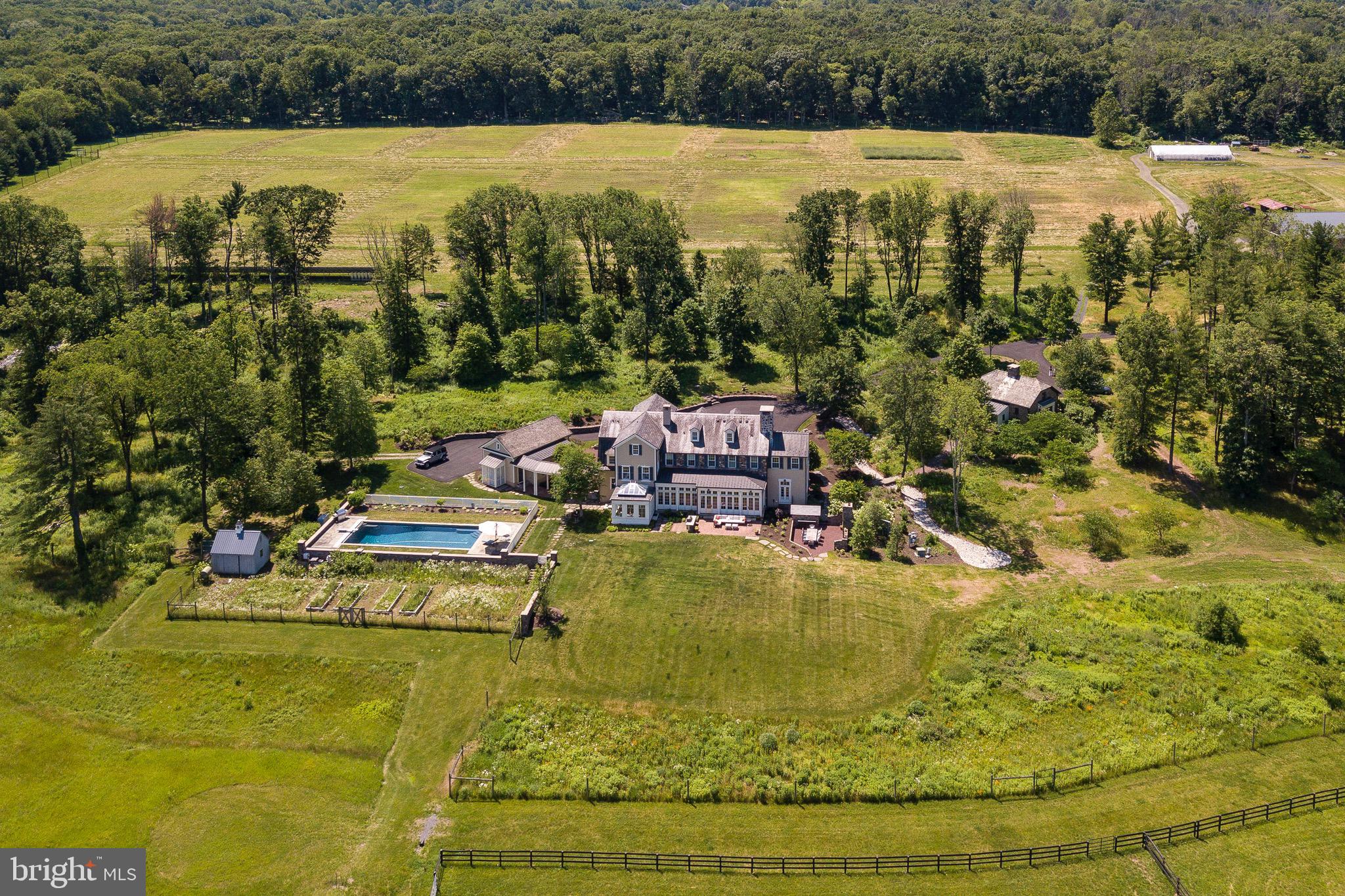 1459 Great Rd
