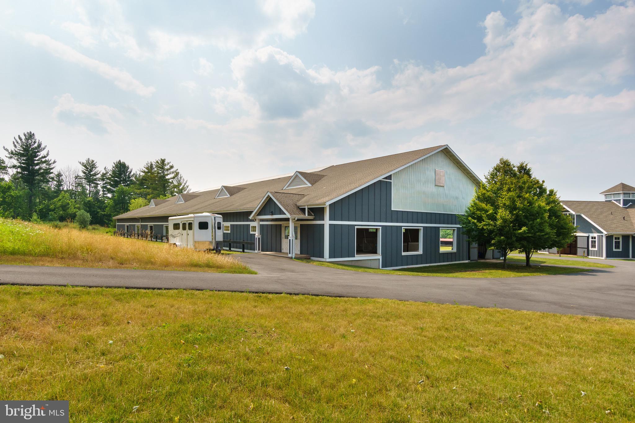 1459 Great Rd