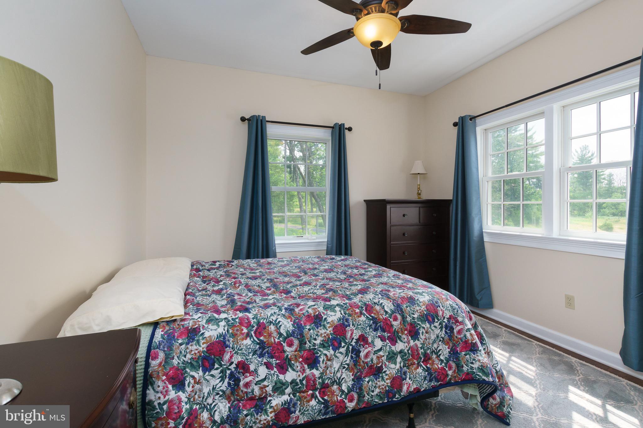 1459 Great Rd