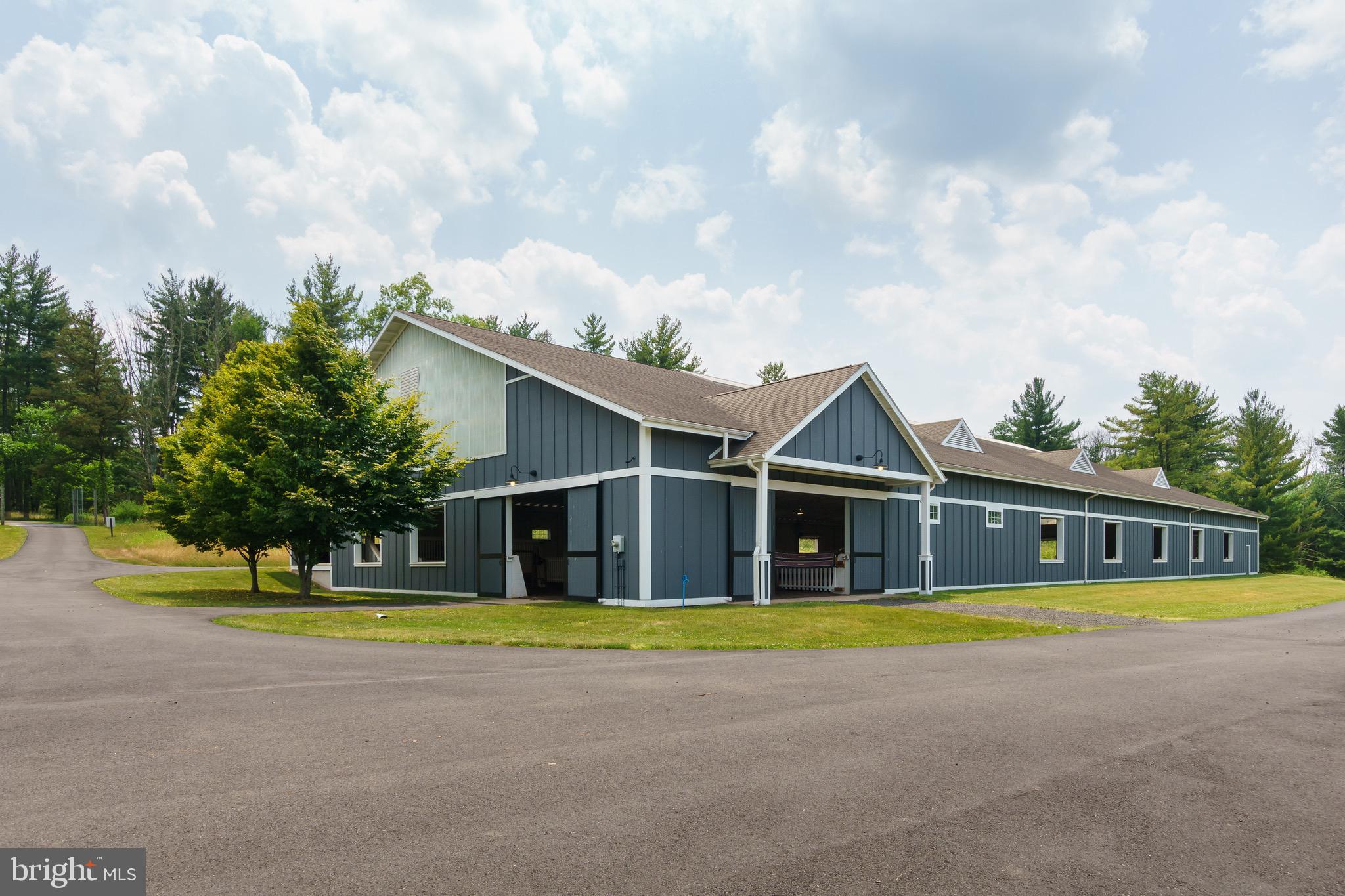 1459 Great Rd