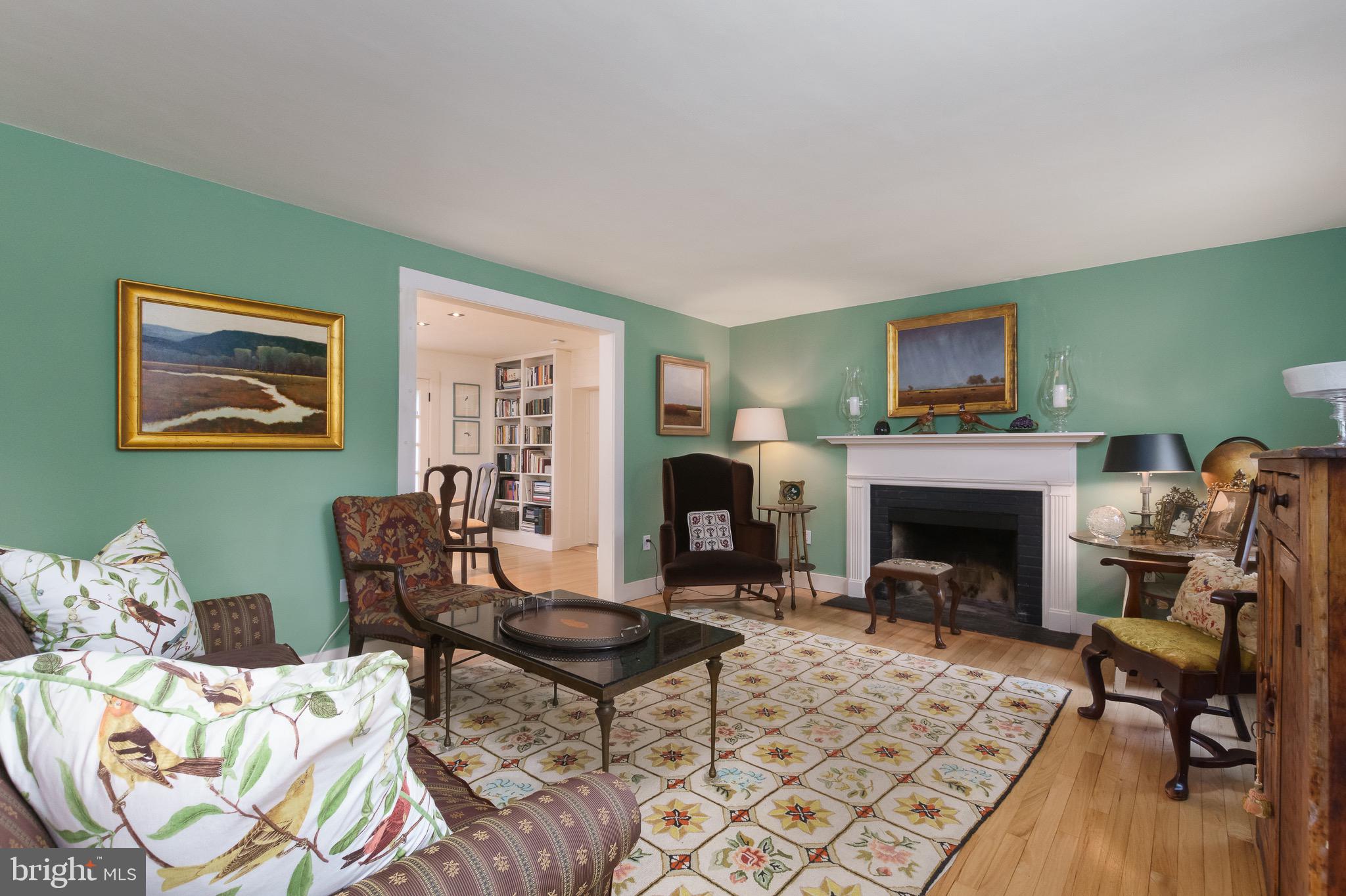 1377 Great Rd