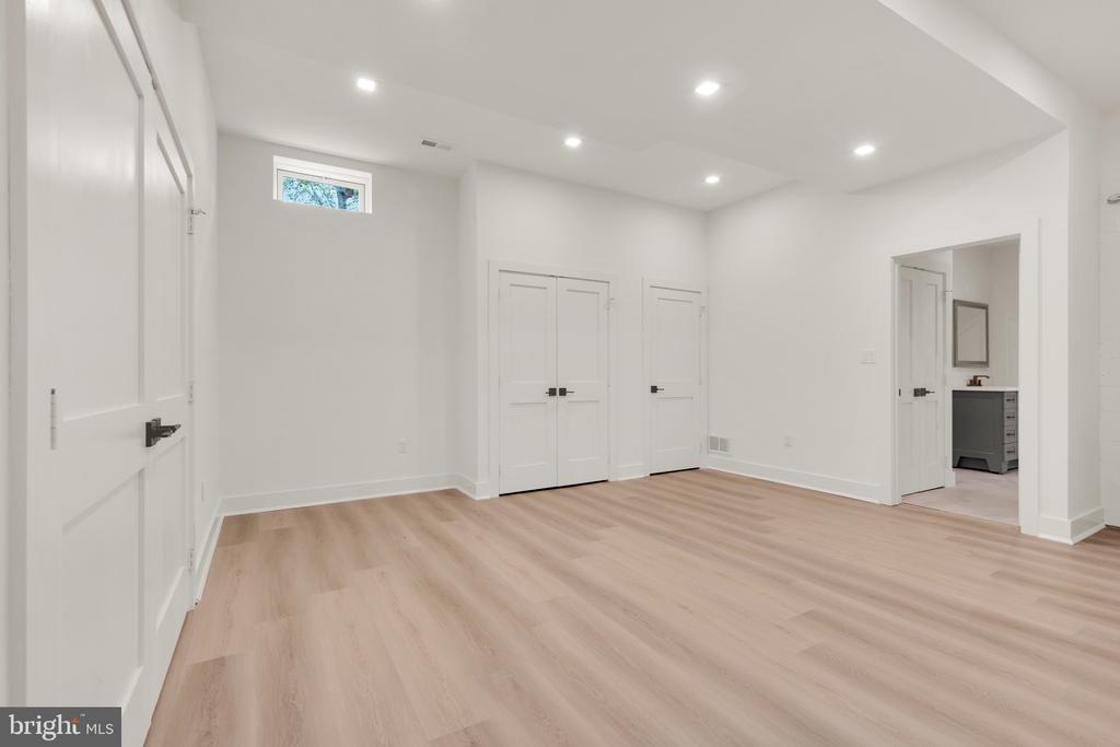125 HARLINGEN ROAD