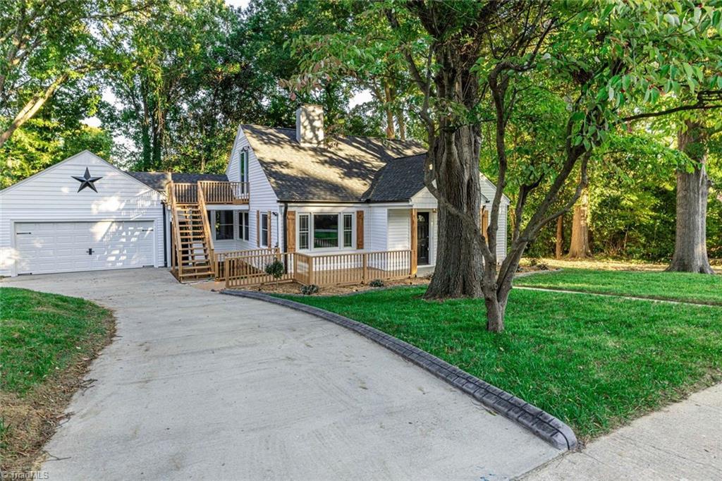420 E Radiance Drive