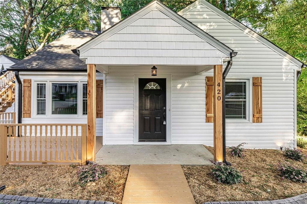 420 E Radiance Drive