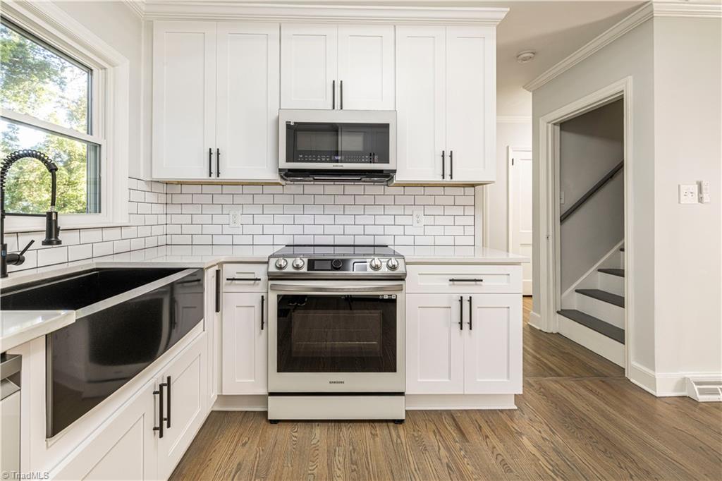 420 E Radiance Drive