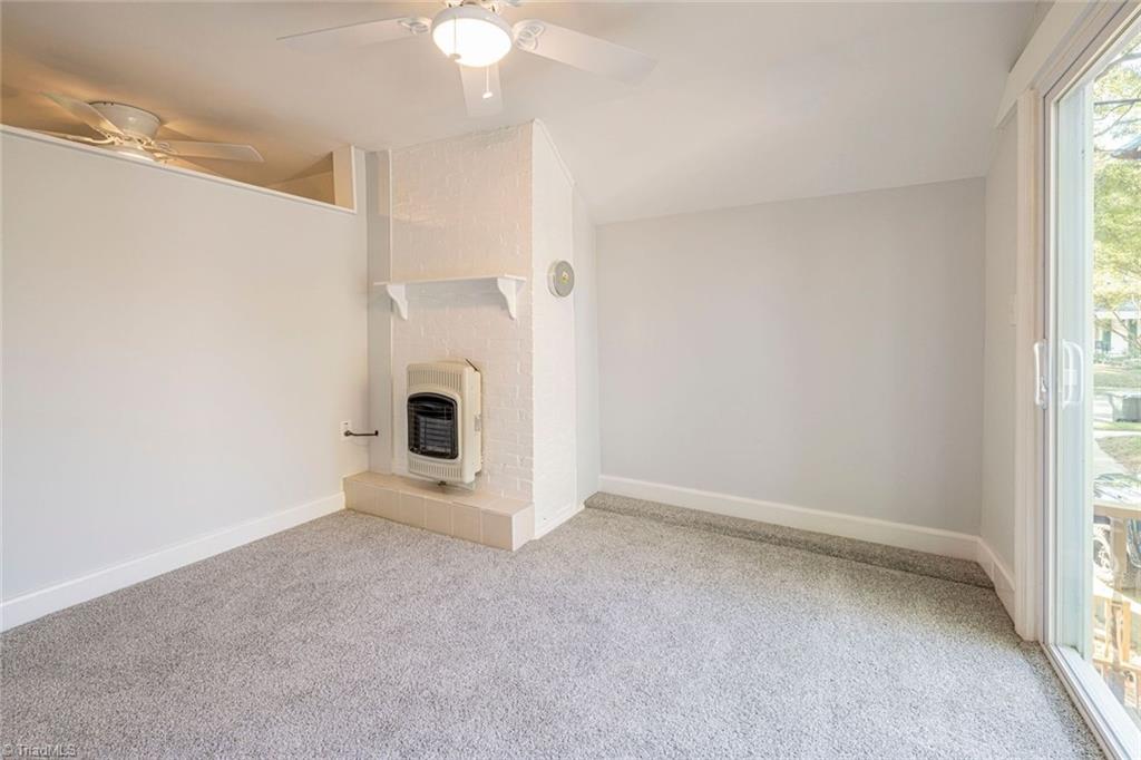420 E Radiance Drive