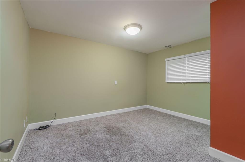 1204 Bearhollow Road