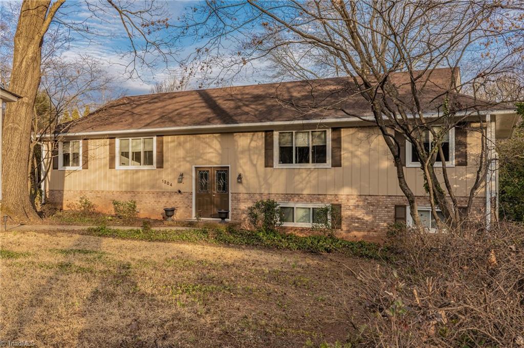 1204 Bearhollow Road