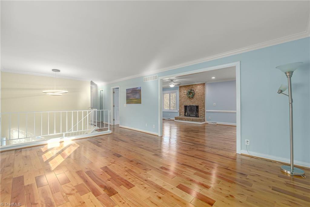 1204 Bearhollow Road