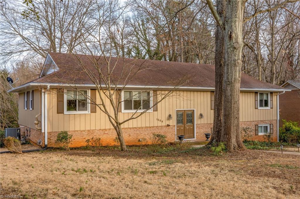 1204 Bearhollow Road