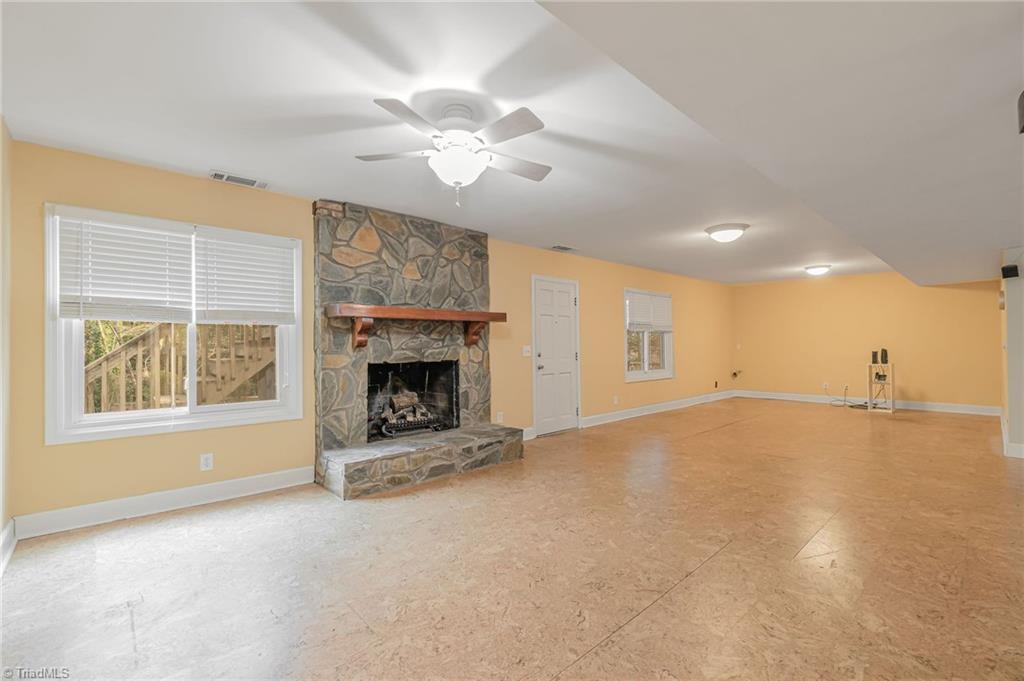 1204 Bearhollow Road