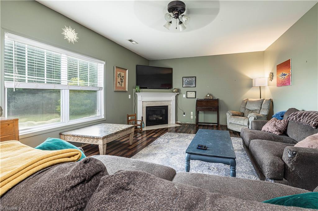 904 Redland Drive, McLeansville