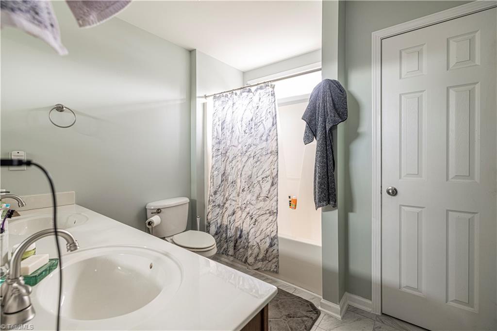 904 Redland Drive, McLeansville