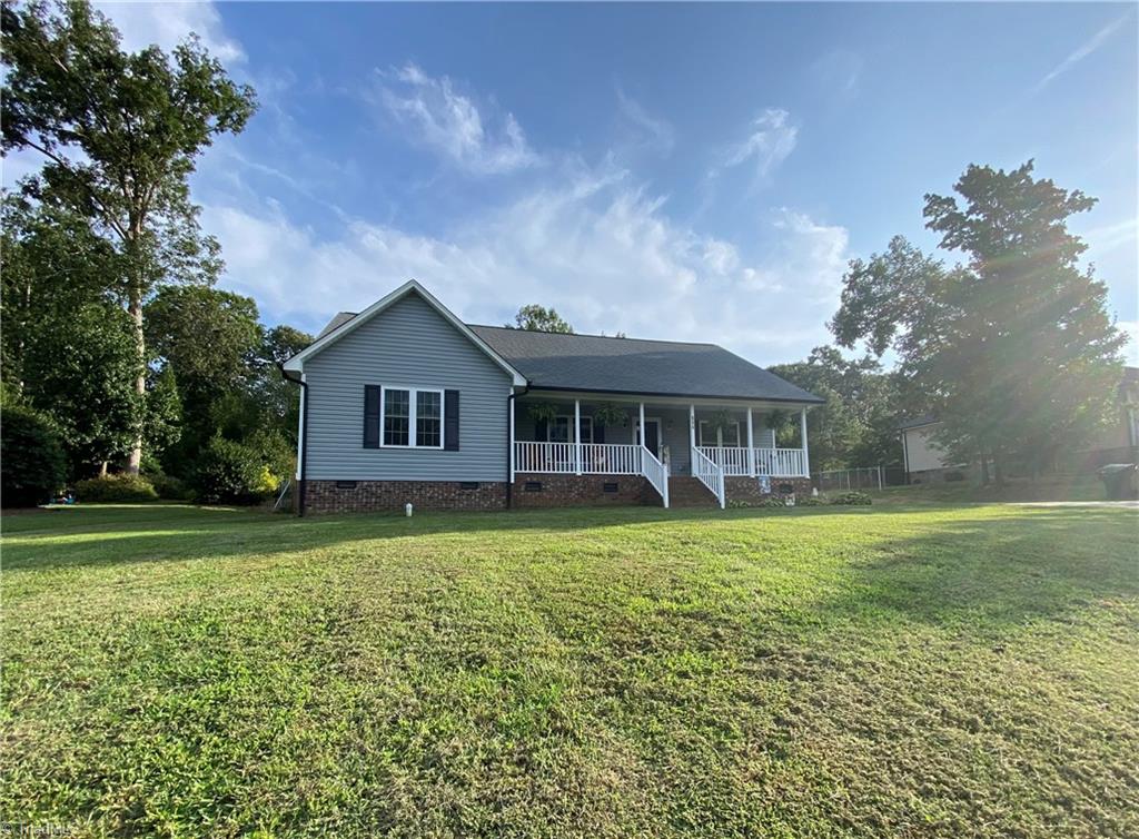 514 Old Castle Drive