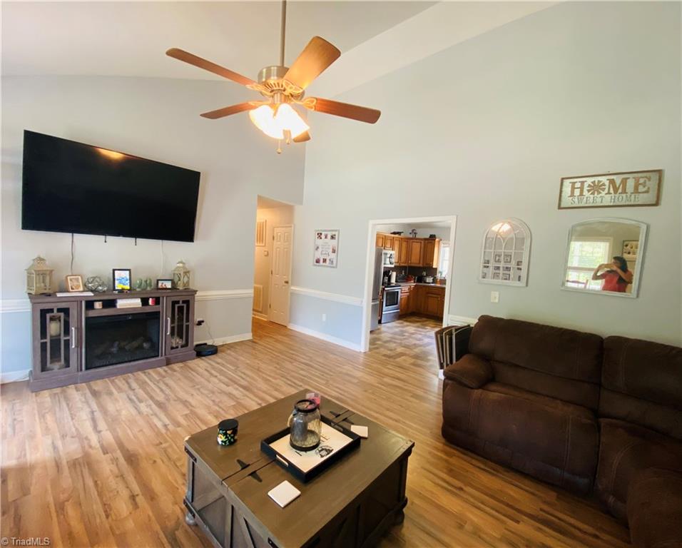 514 Old Castle Drive