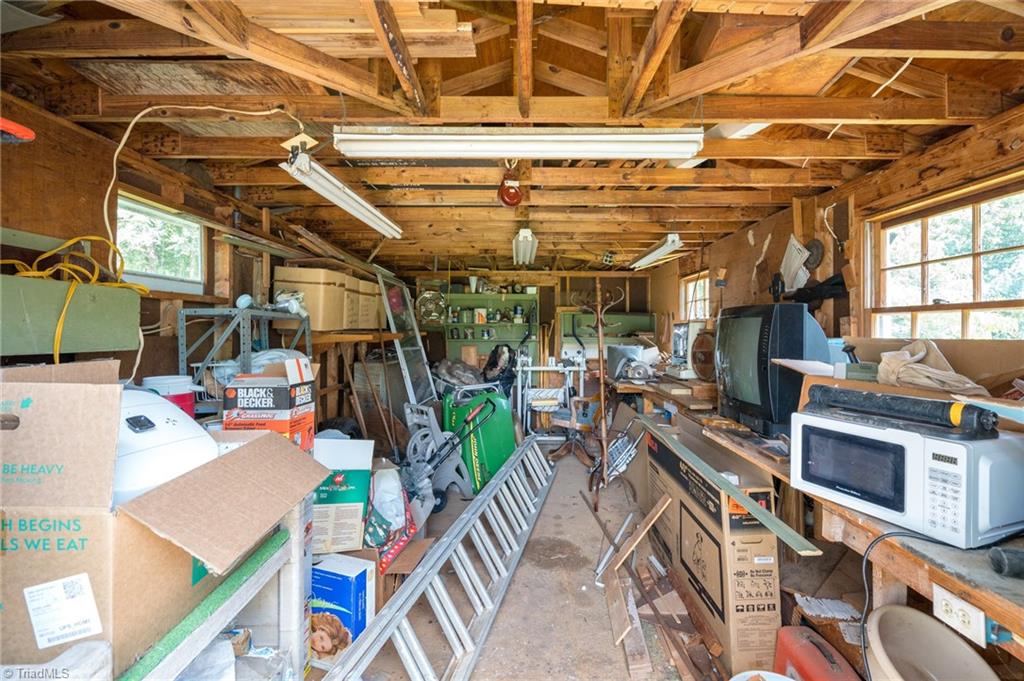 5109 Yukon Road