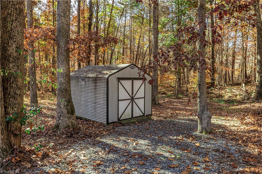 4911 Northbend Road, McLeansville